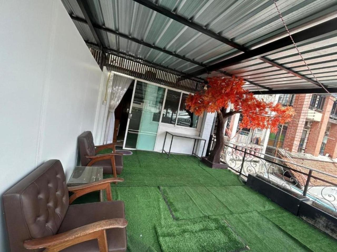 Patong Terrace Hotel Exterior photo